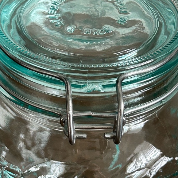 HERMETIC GREEN TINT GLASS FRUIT EMBOSSED 6" CANISTER WIRE BAIL HINGED LID ITALY - Picture 8 of 15